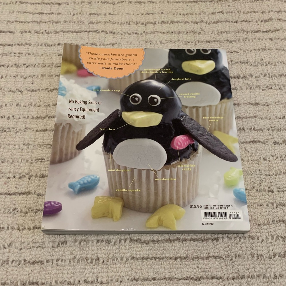 Hello, Cupcake! book - Picture 2 of 2